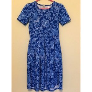 LuLaRoe Amelia blue paisley